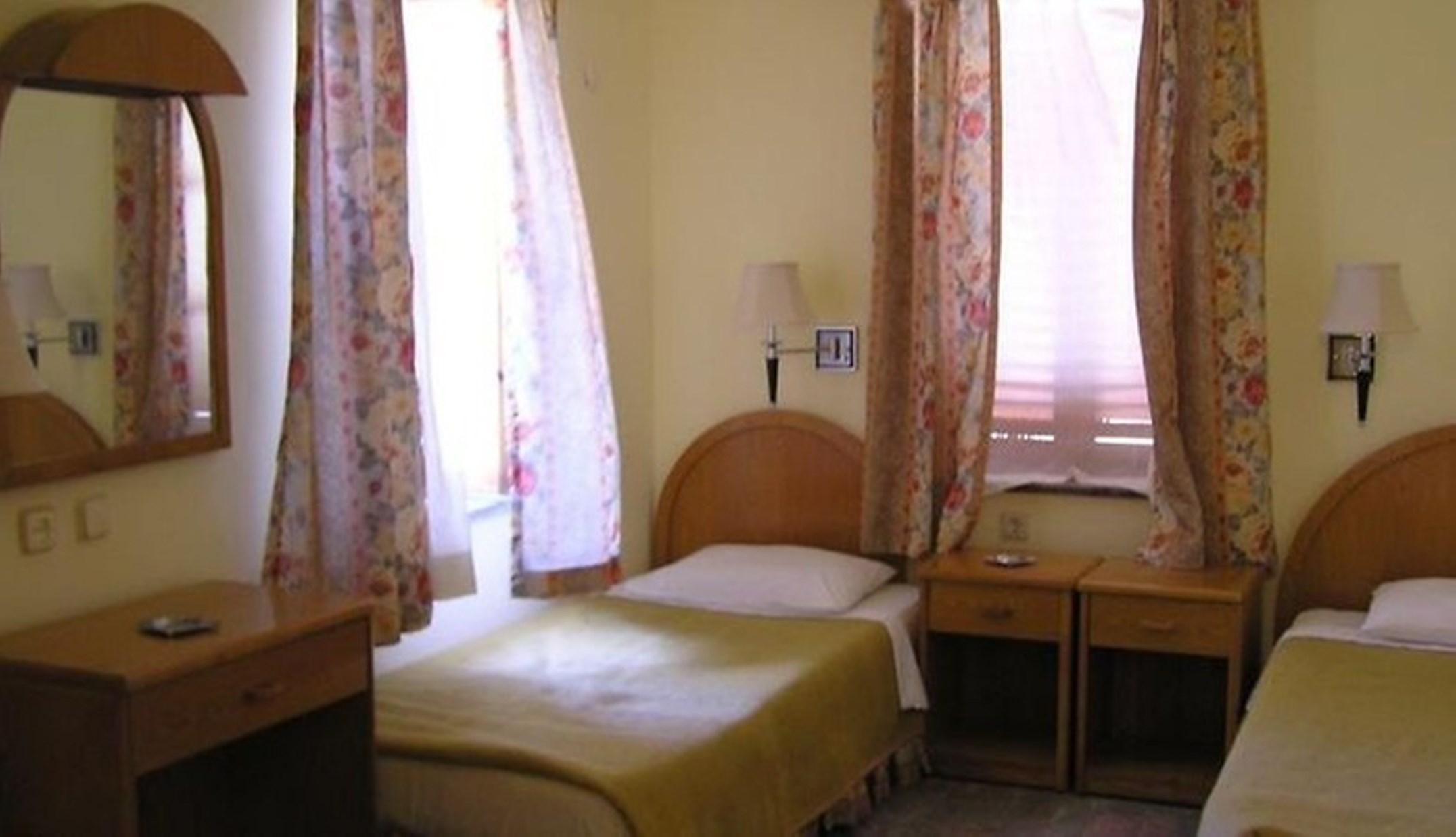 Begonville Pansiyon Side Exterior foto
